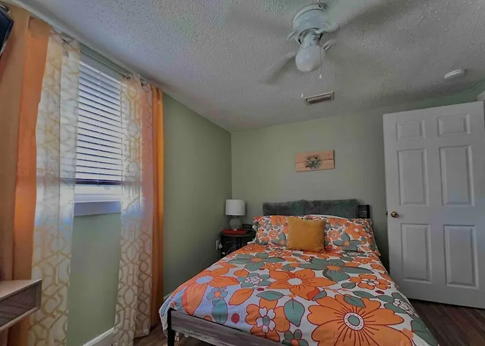 Сasa de vacaciones Rattlers Retreat, 2 Bedroom At Famu *