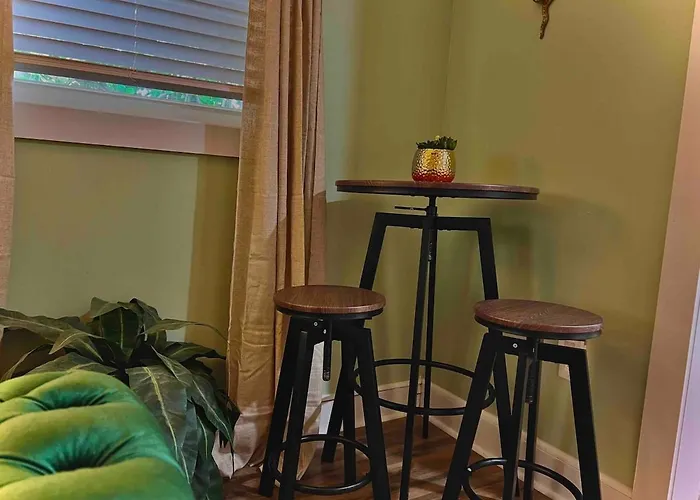 Rattlers Retreat, 2 Bedroom At Famu *
